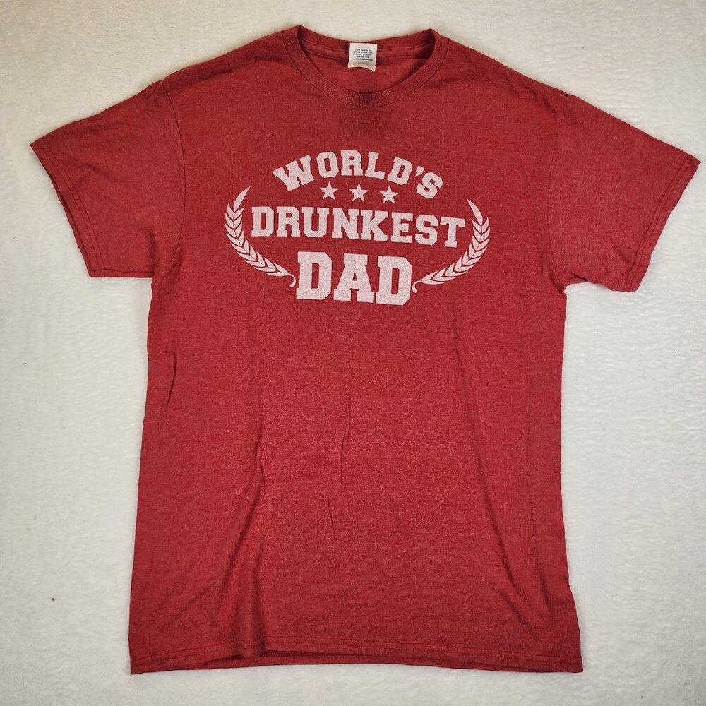 Mens T-Shirt Medium Red Worlds Drunkest Dad Funny
